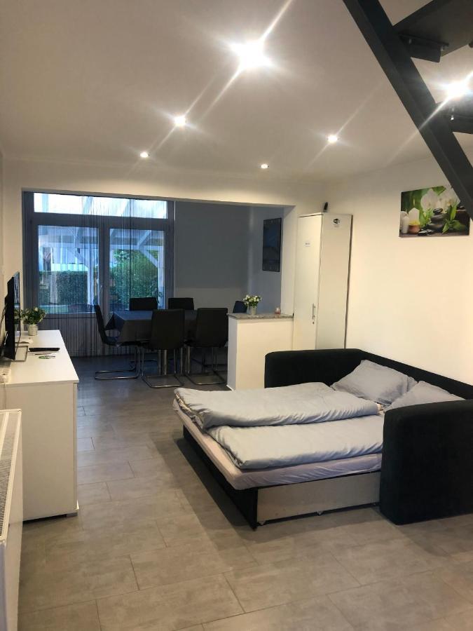 Heni Apartment Bük Buitenkant foto