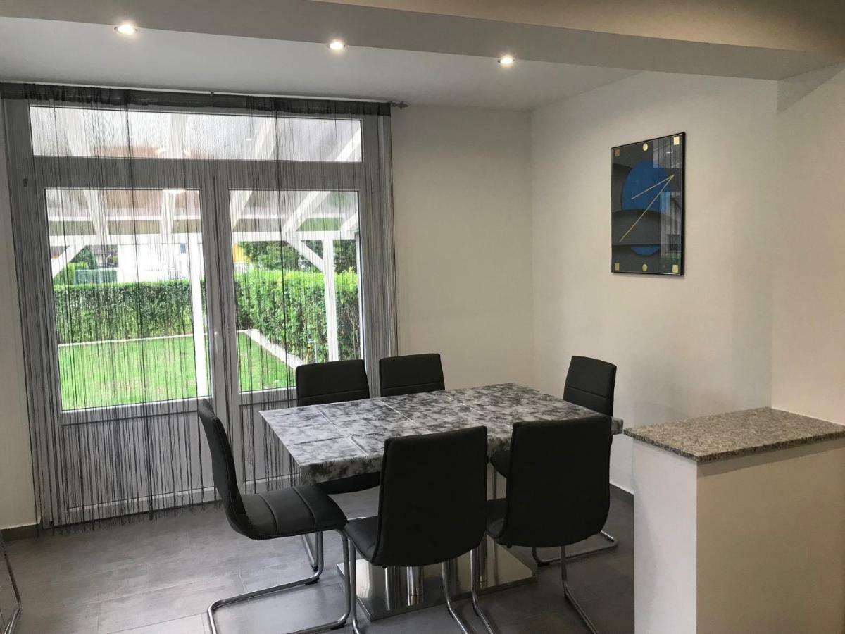 Heni Apartment Bük Buitenkant foto