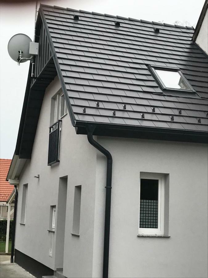 Heni Apartment Bük Buitenkant foto