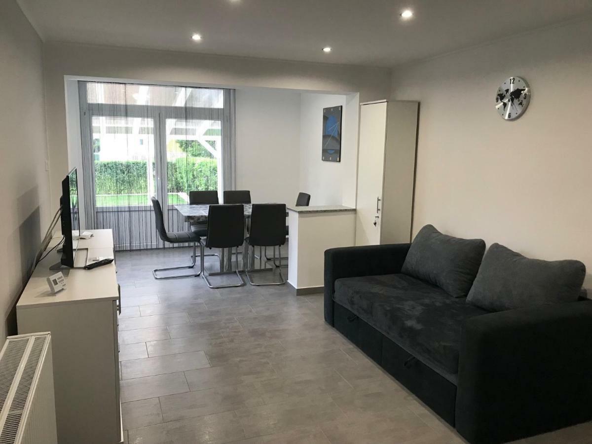 Heni Apartment Bük Buitenkant foto