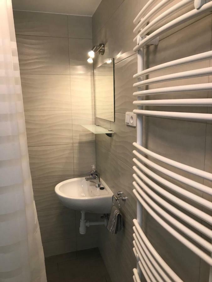 Heni Apartment Bük Buitenkant foto